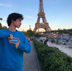 Meet your Posher, Oscar emilio